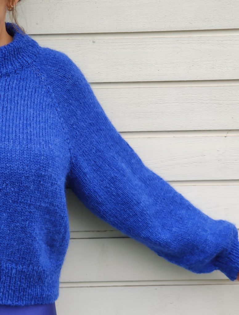 Yoyo Sweater